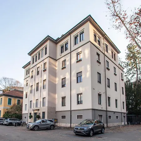 We - Morandi Plaza - *