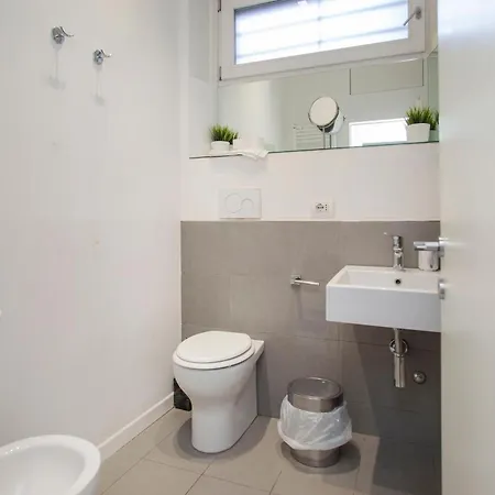 We - Morandi Plaza - Daire *