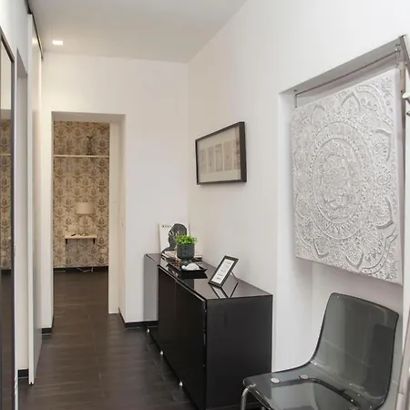 We - Morandi Plaza - Daire