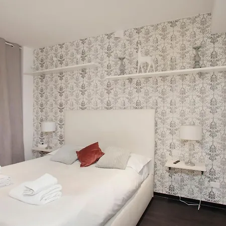 We - Morandi Plaza - Daire *